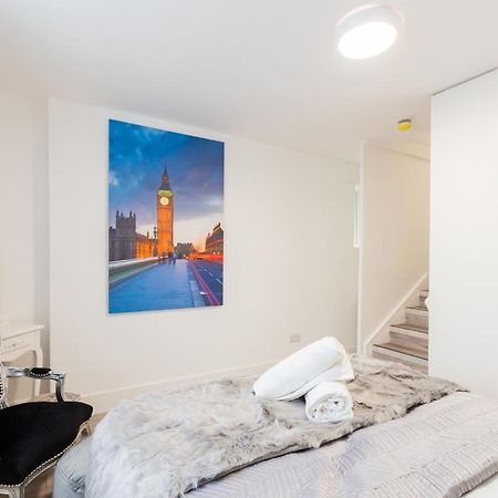 Large Studio Apartment 30 Mins To Oxford Street London Exteriör bild
