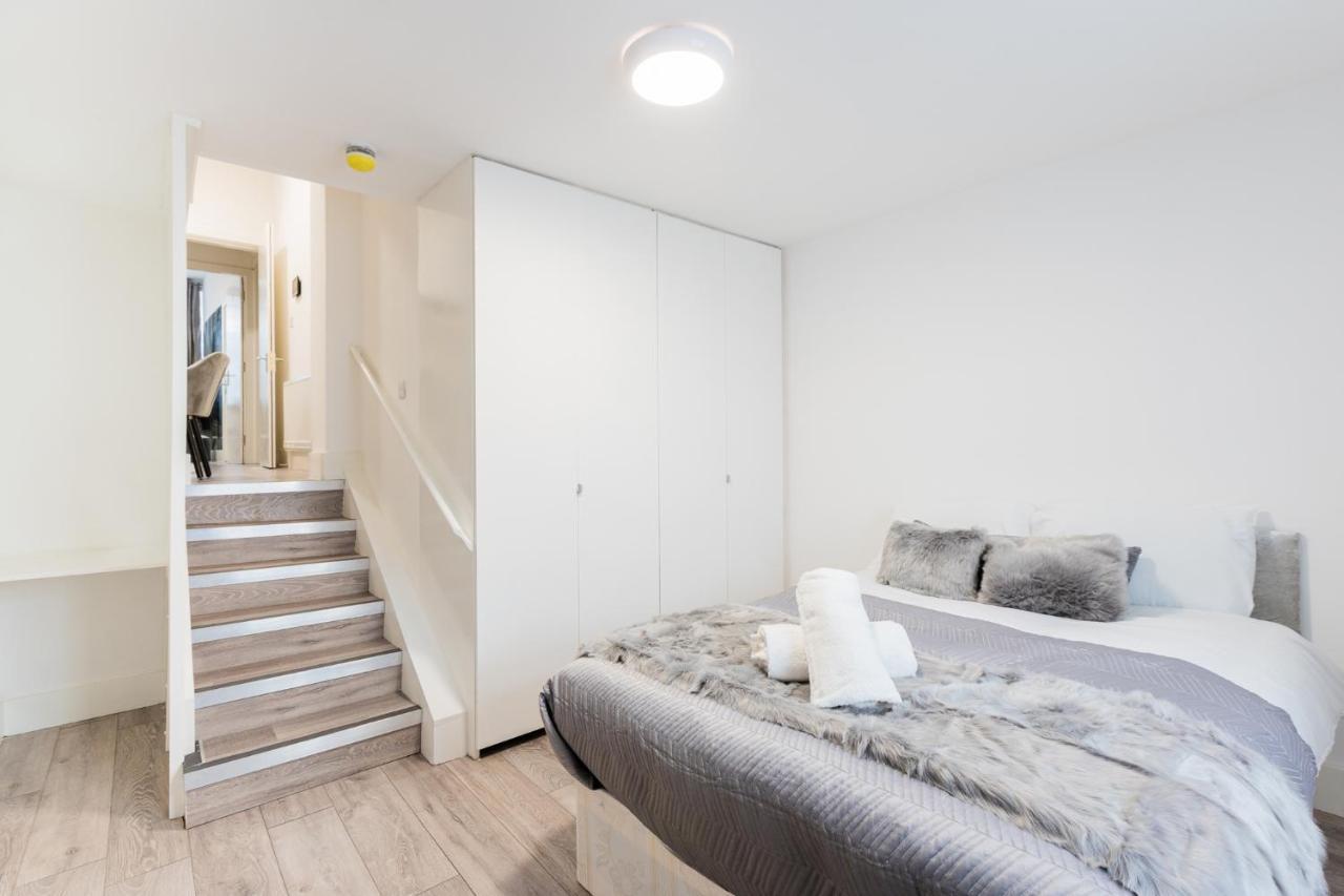 Large Studio Apartment 30 Mins To Oxford Street London Exteriör bild